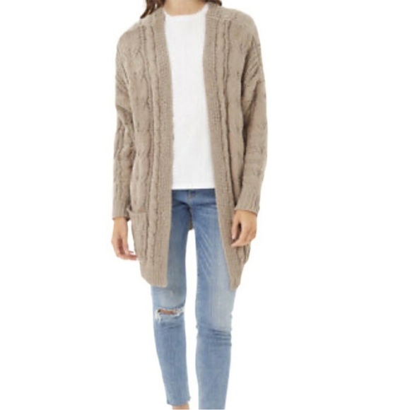 Love Tree Cable Soft Knit Cardigan Tan size small - Picture 5 of 16